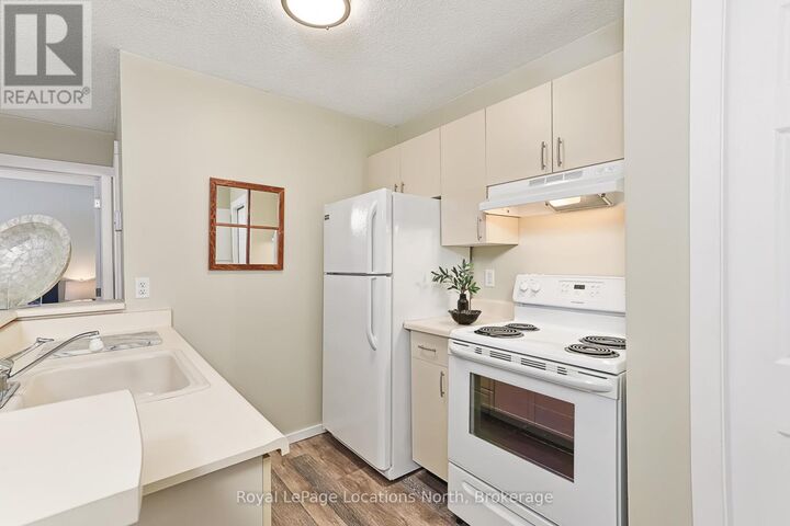 Property Photo: 19 Dawson Drive 47 ON L9Y 5B4