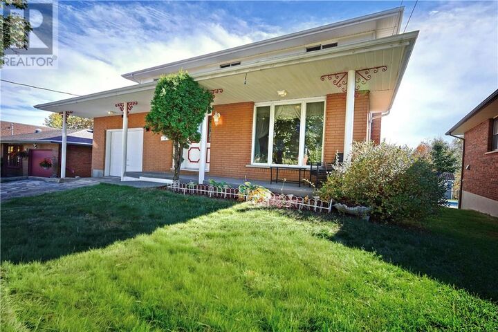 Property Photo:  781 Grandview  ON P3A 4Z8 