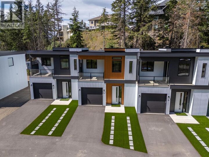 Property Photo: 9188 Tronson Road 6 BC V1H 1E2