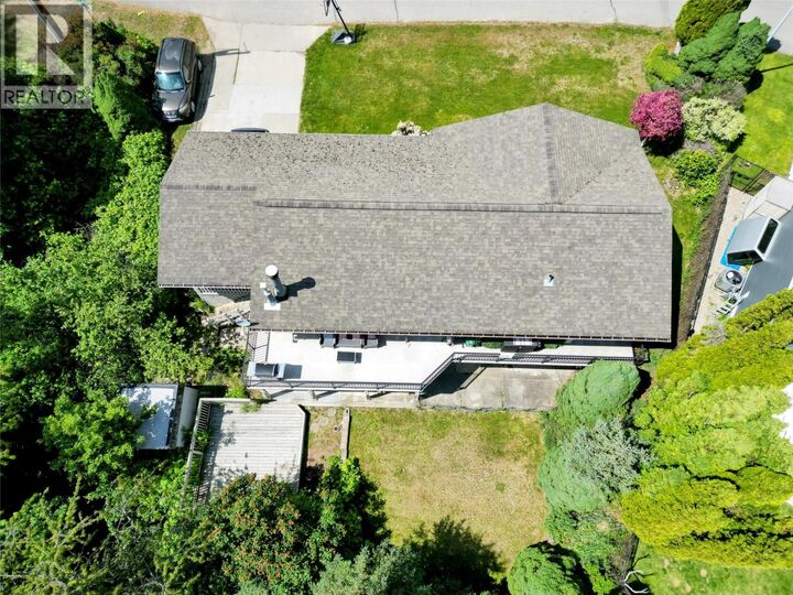Property Photo: 837 9th Street BC V0G 1P0