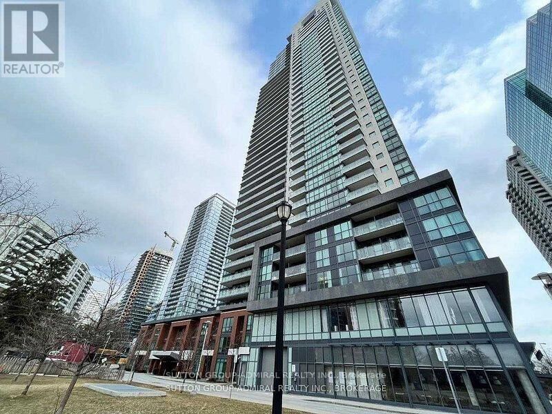 Property Photo:  5168 Yonge Street 2705  ON M2N 5P6 