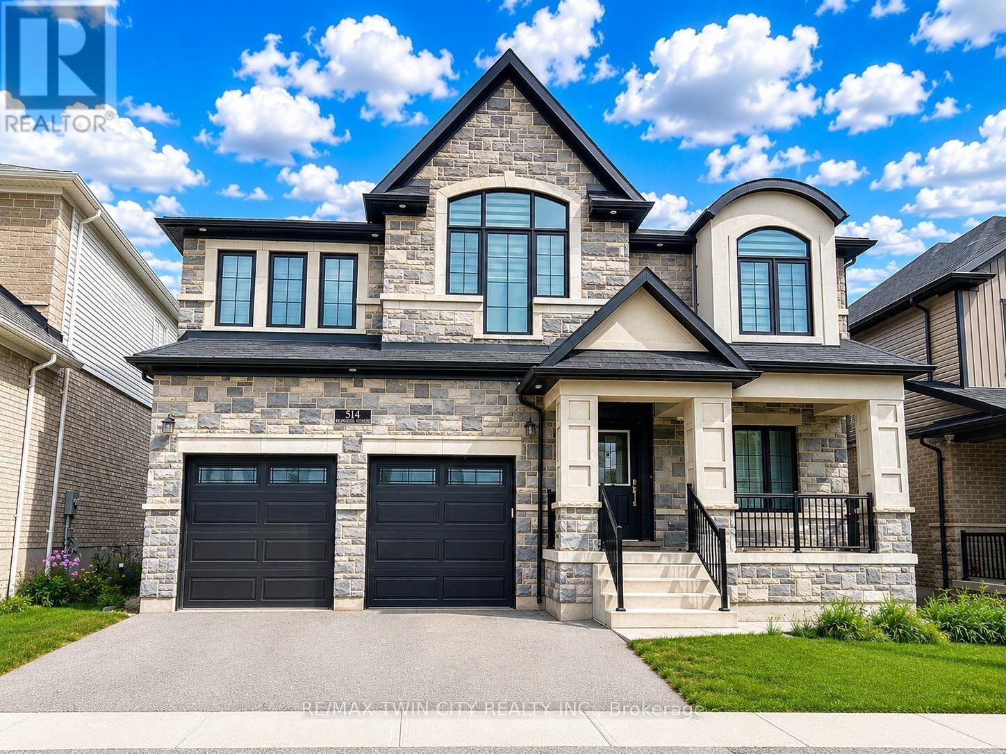 Property Photo: 514 Bridgemill Crescent ON N2A 0A3
