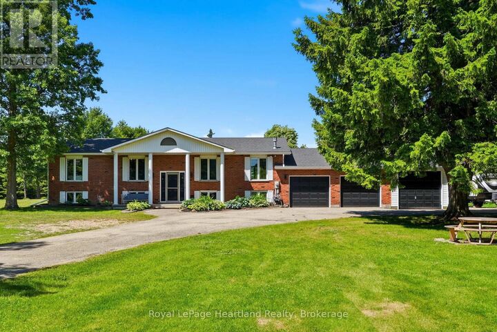 Property Photo:  1041 Howick Street  ON N0G 2X0 