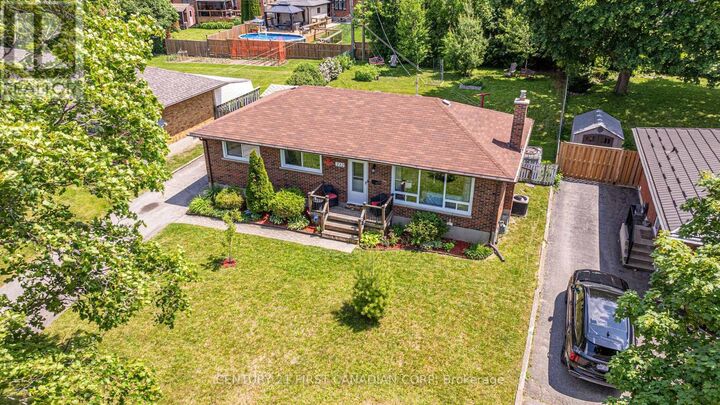 Photo de la propriété:  212 King Edward Avenue  ON N5Z 3T7 
