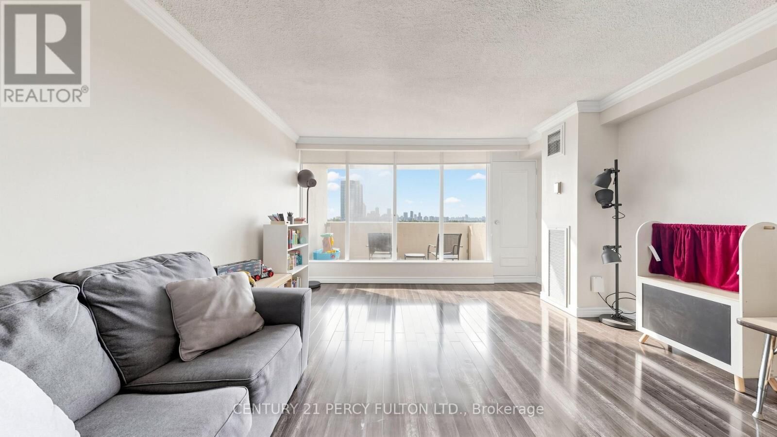 Property Photo: 40 Bay Mills Boulevard Ph103 ON M1T 3P4
