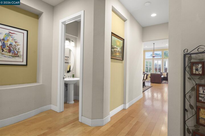 Property Photo: 1110 Lafite Ct CA 94513