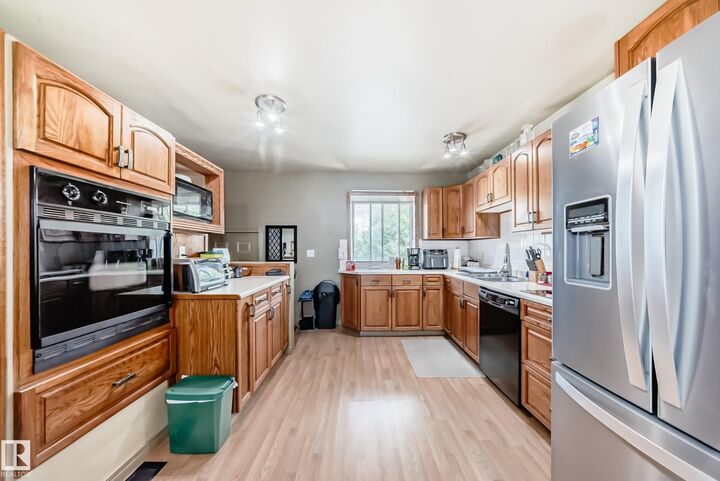 Property Photo: 12137 44 Street NW AB T5W 2T2