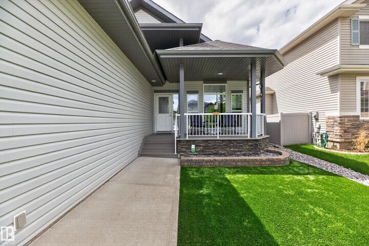 Property Photo:  3304 64 Street  AB T4X 0G4 