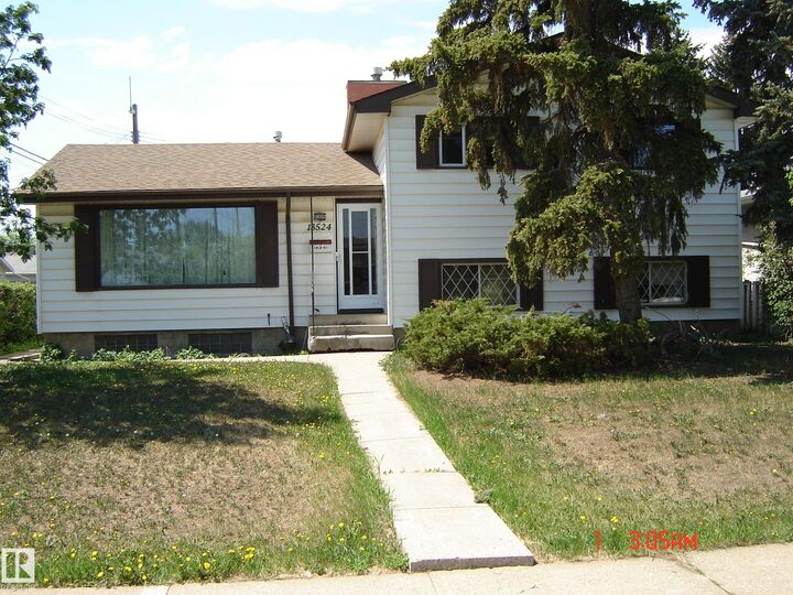 Property Photo:  13524 92 Street NW  AB T5E 3R9 