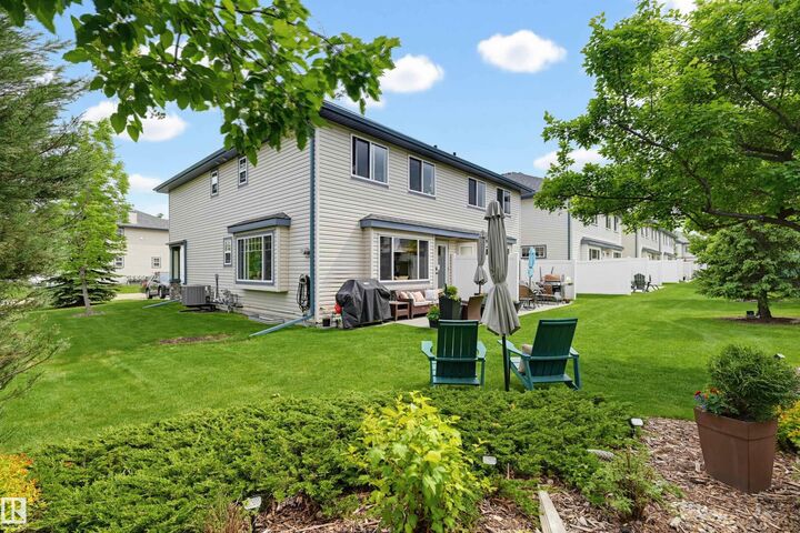Property Photo: 2565 Hanna Crescent NW 60 AB T6R 0M4