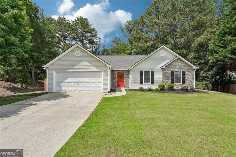 Property Photo:  2782 Wilding Green Lane  GA 30019 