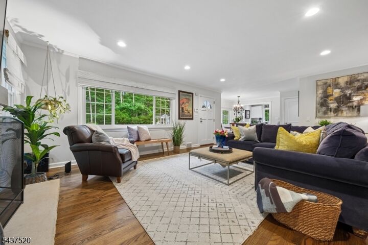 Property Photo:  25 Grove St  NJ 07006 