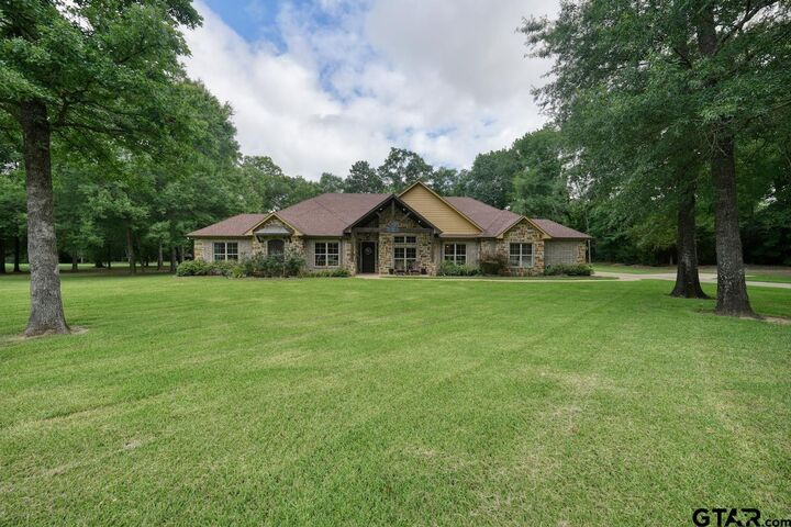 Property Photo:  20990 Gatlinburg Road  TX 75757 
