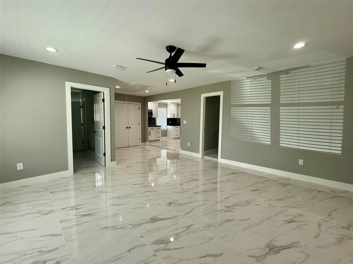 Property Photo:  2630 De Soto Street  TX 77091 