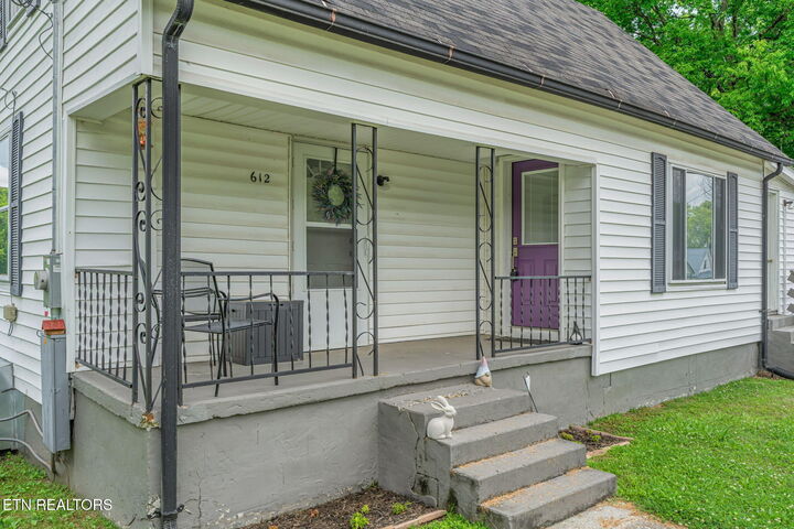 Property Photo:  612 W Strang St  TN 37854 