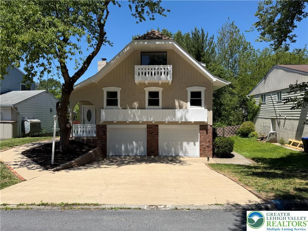 Property Photo:  1423 Garden Avenue  PA 18103 