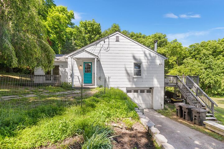 Property Photo: 11 Valley View Road NY 12533