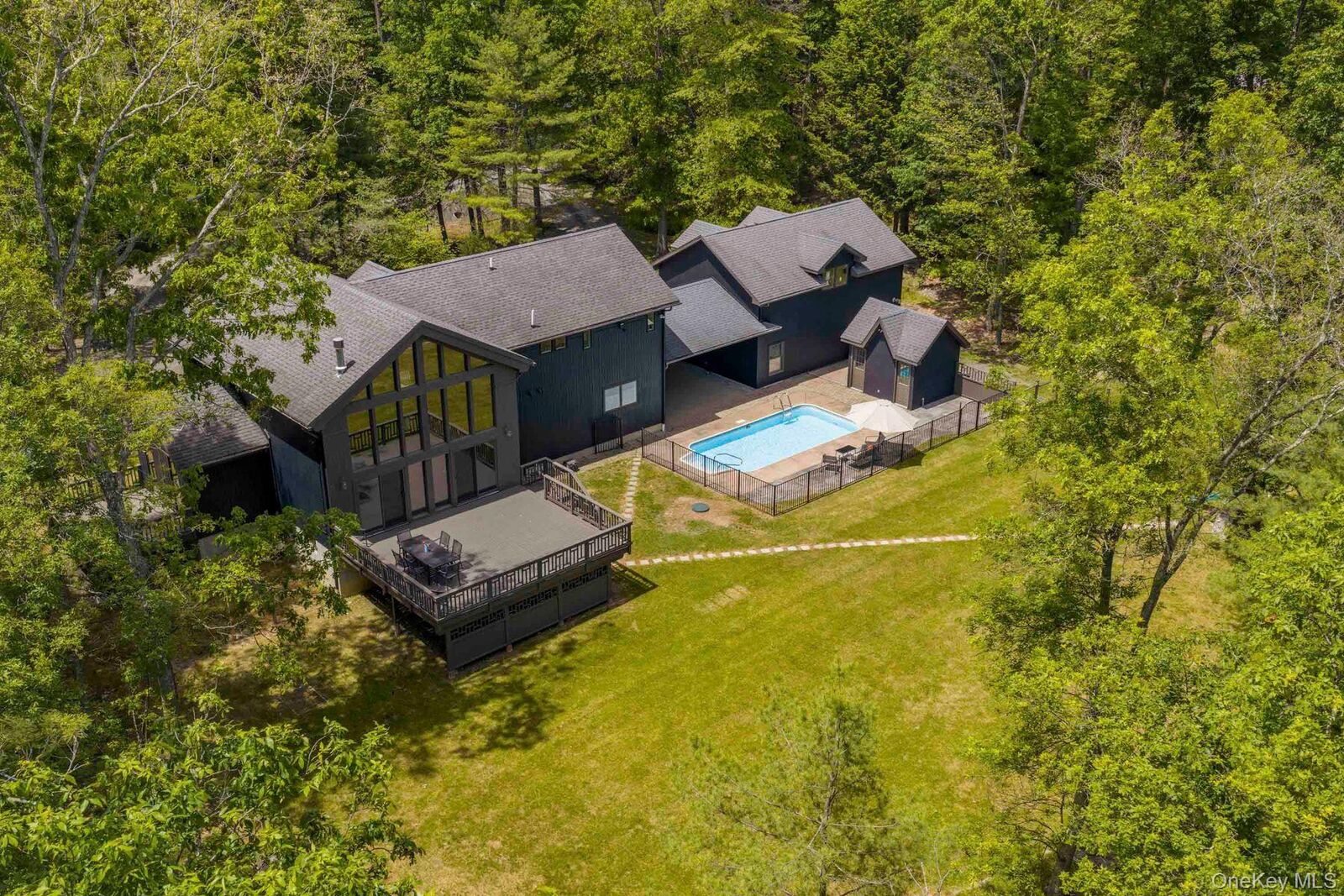 Property Photo:  56 Lauren Court  NY 12401 