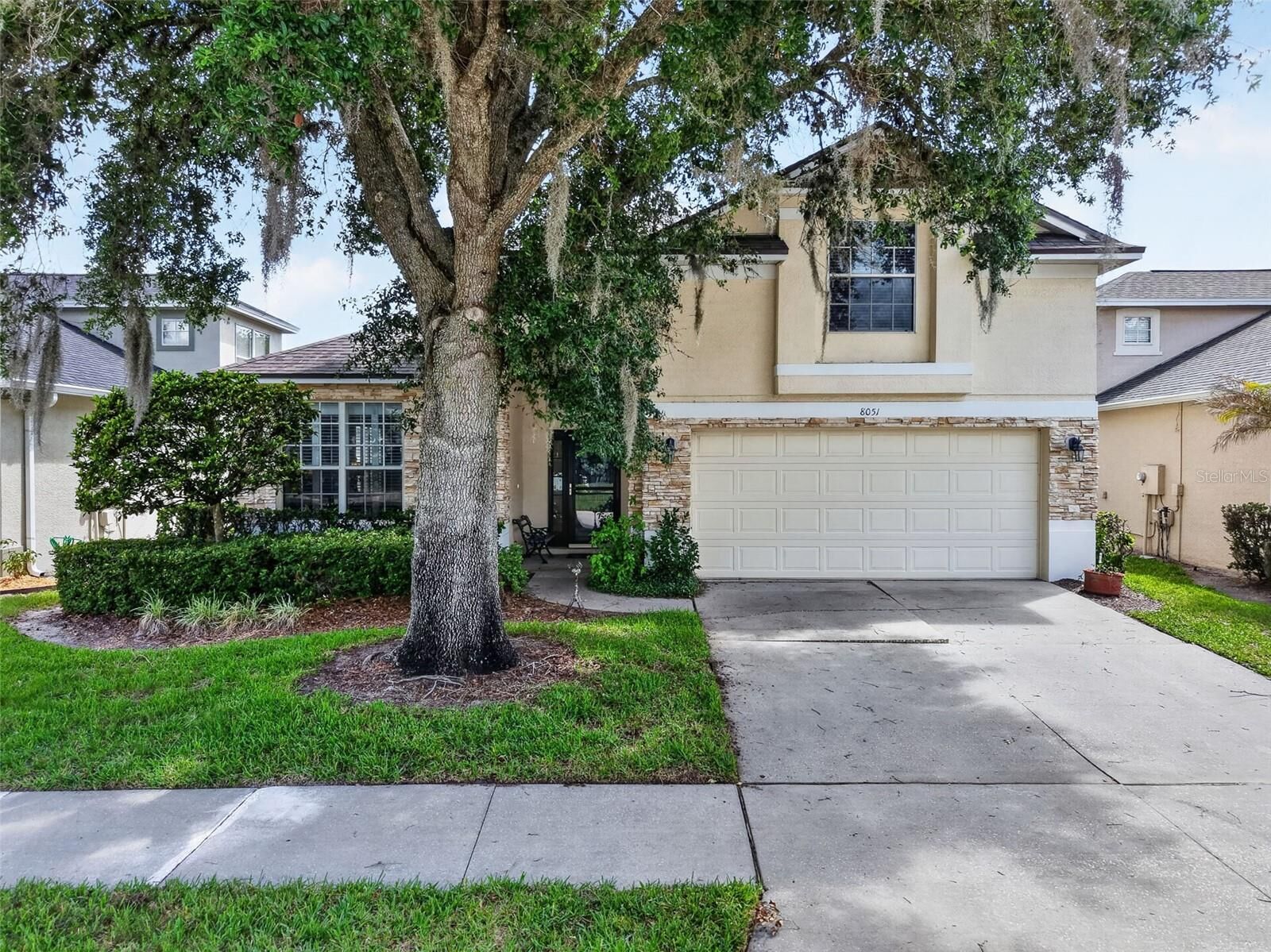 Property Photo:  8051 Saint James Way  FL 32757 