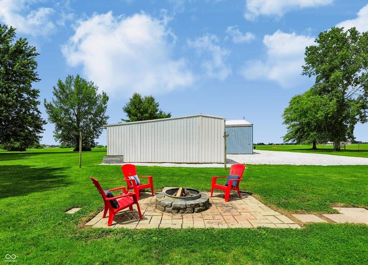 Property Photo:  968 E Jefferson Street  IN 46072 