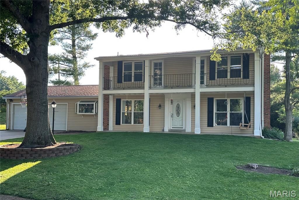 Property Photo:  1417 Sunview Drive  MO 63146 