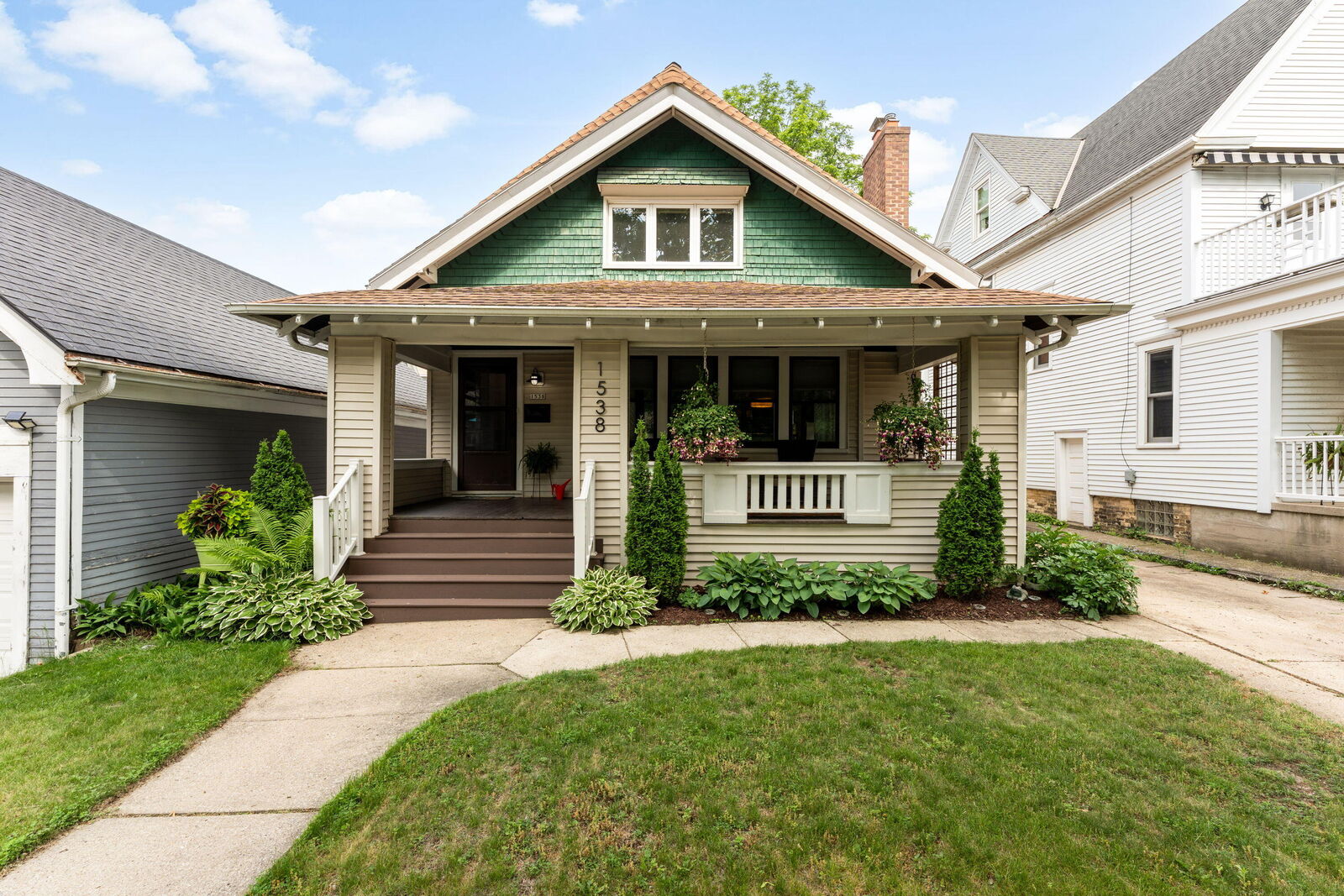 Property Photo: 1538 N 70th St WI 53213
