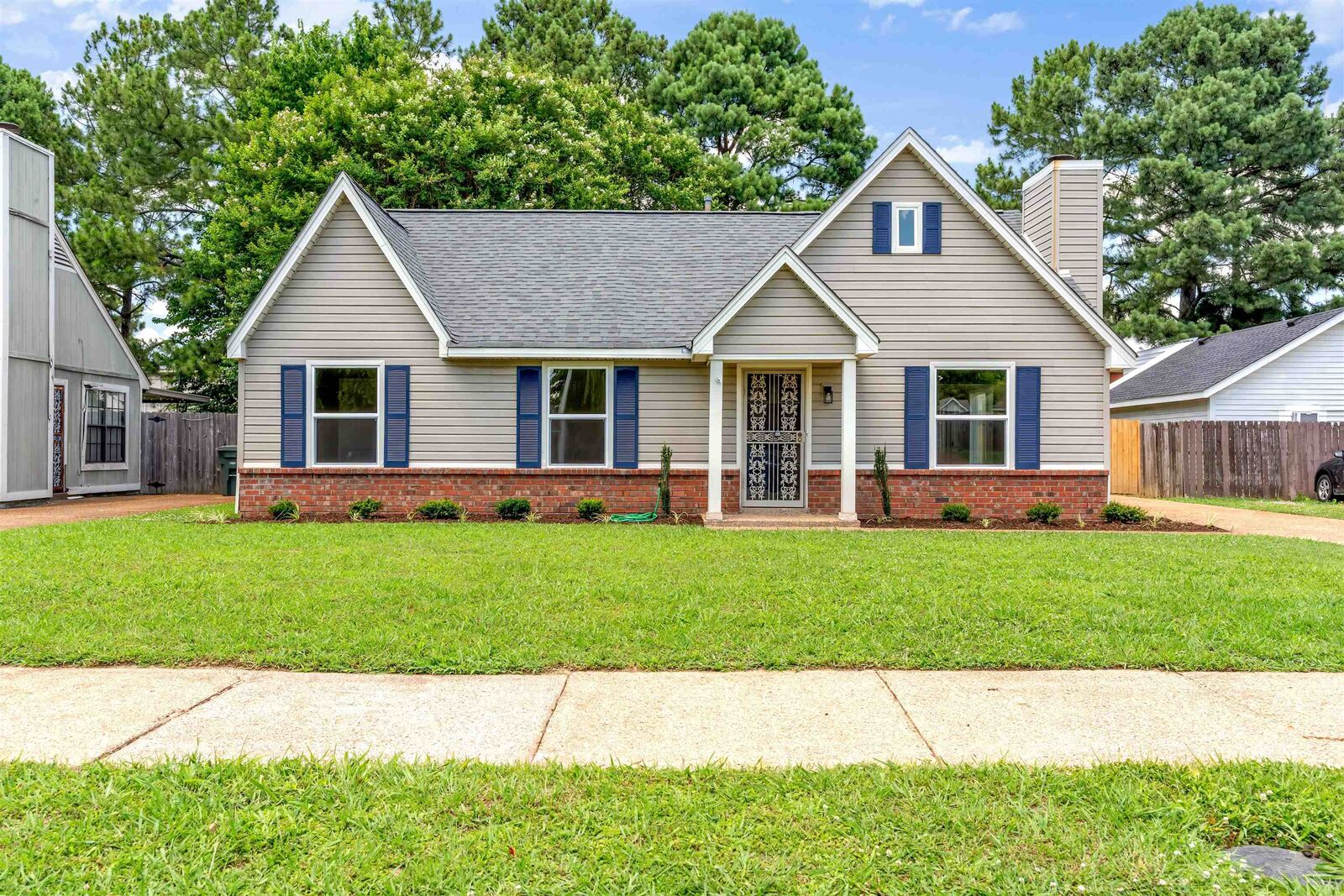 Property Photo:  7212 Ransdorp Dr  TN 38133 