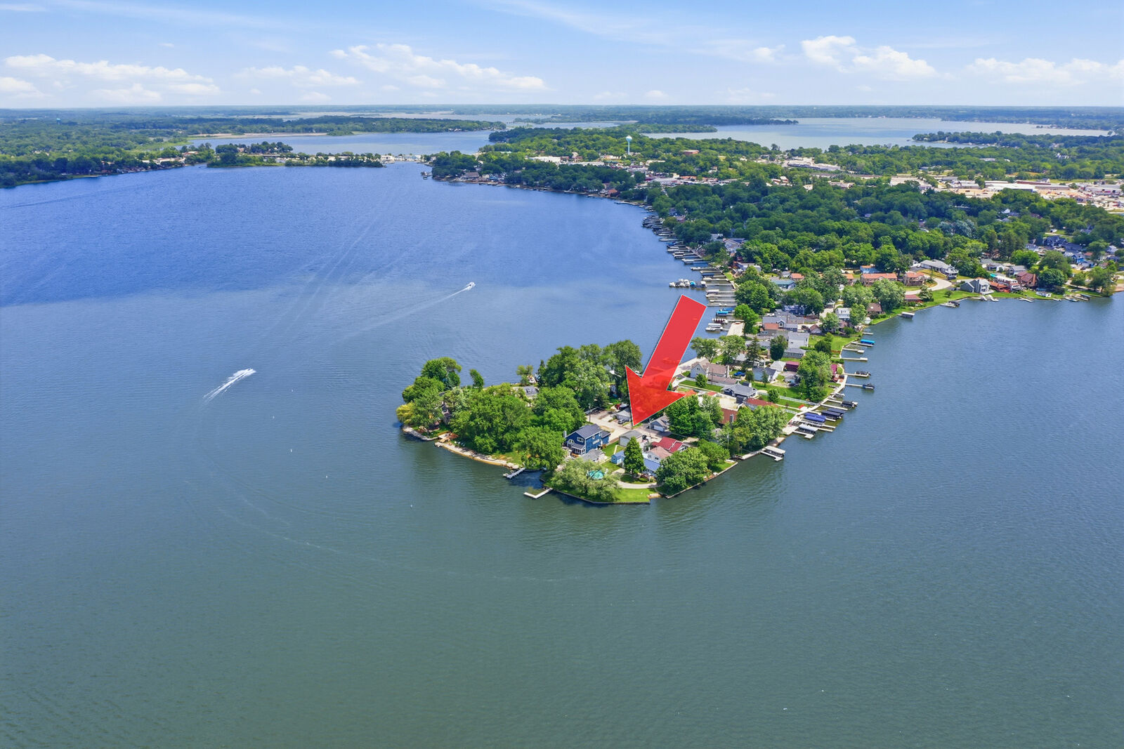 Property Photo: 204 Eagle Point Road IL 60020