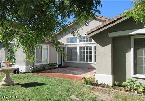 Property Photo: 986 Lincoln Court CA 93065