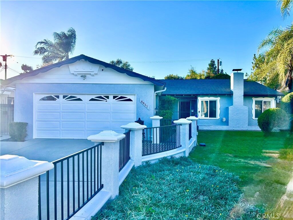 Property Photo: 8851 Keokuk CA 91306