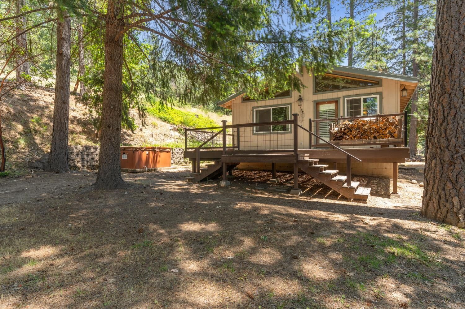 Property Photo: 5341 Edelweiss Way CA 95726