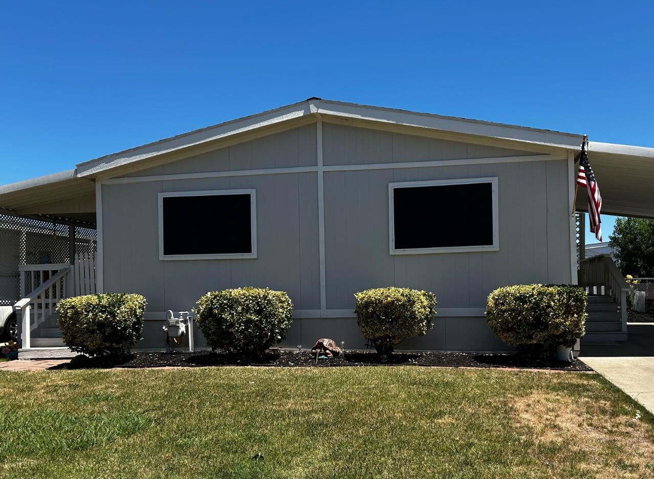 Property Photo: 3120 Live Oak Boulevard 76 CA 95991