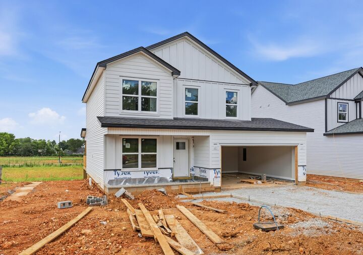 Property Photo:  2804 Brewster Dr  TN 37042 