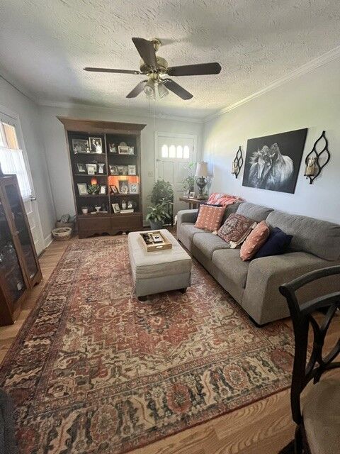 Property Photo: 108 Greenwood St TN 38474