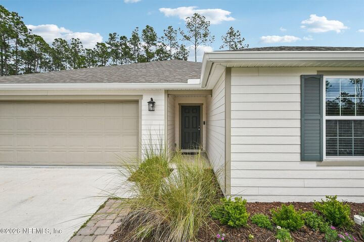 Property Photo: 2635 Windsor Lakes Way FL 32043