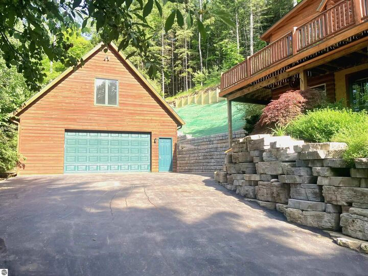 Property Photo: 790 N Eckhardt Road MI 49615