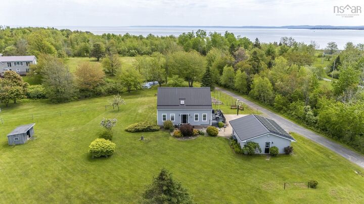 19 Sandy Cove Lane — photo 1