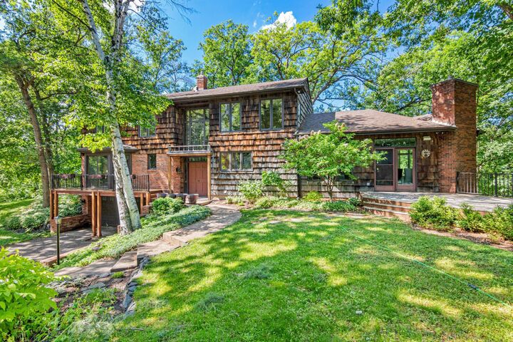 Property Photo:  2 Crocus Lane  MN 55127 