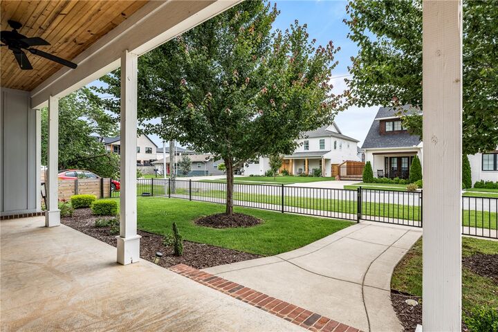 Property Photo: 448 SW C Street AR 72712