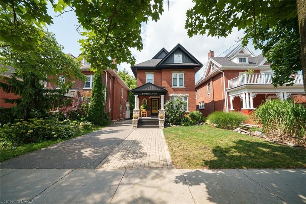 Property Photo:  8 William Street  ON N3T 3K1 