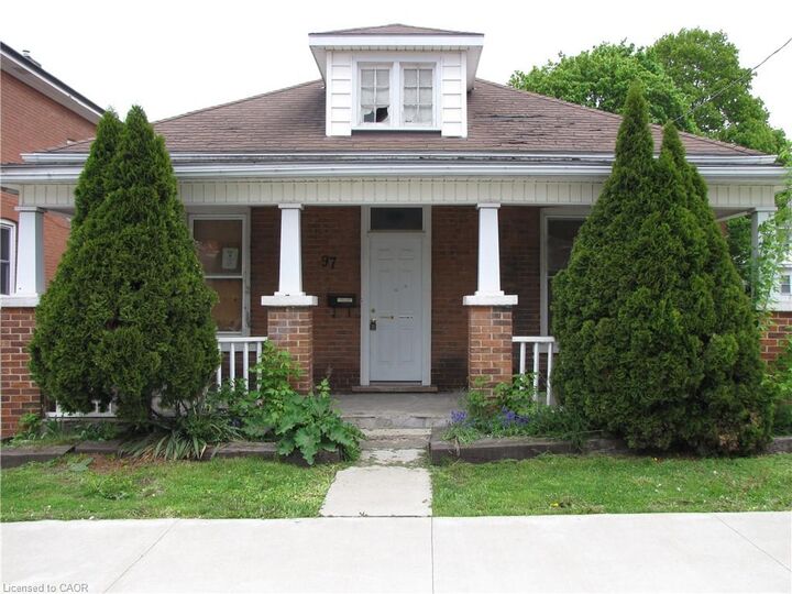 97 Kent Street N — photo 1