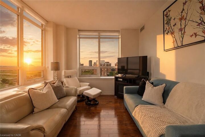 Property Photo: 2325 Central Park Drive 1103 ON L6H 0E2