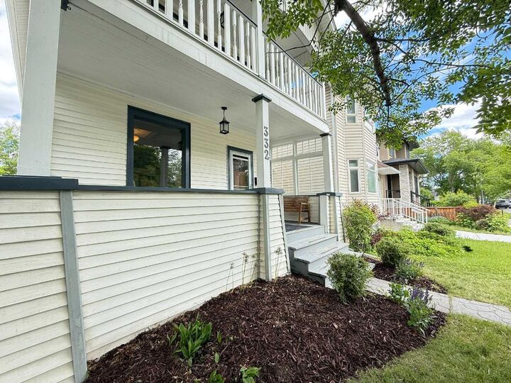 Property Photo:  332 12 Avenue NW  AB T2M 0C7 