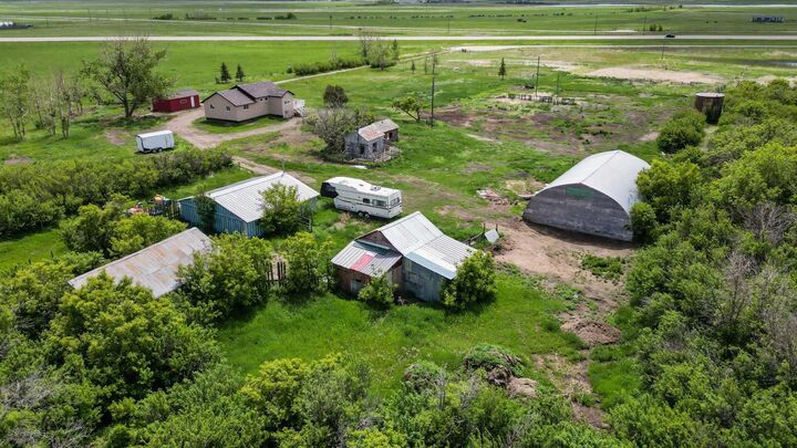 Property Photo: 263080 Township Road 270A AB T0M 0M0