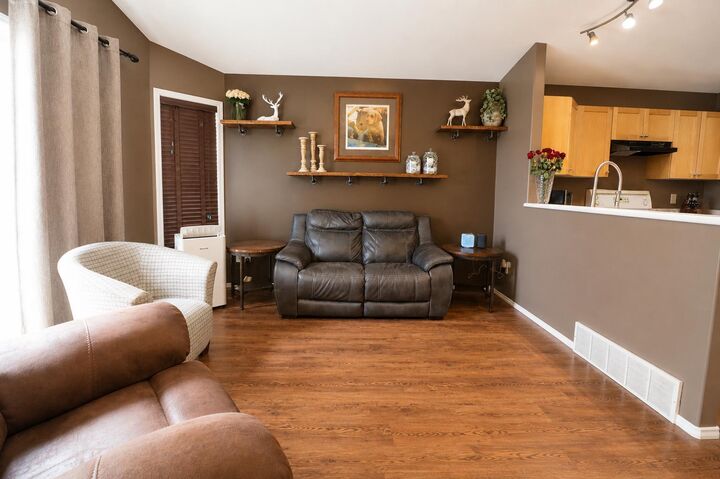 Property Photo: 8818 65 Avenue AB T8W 2X5