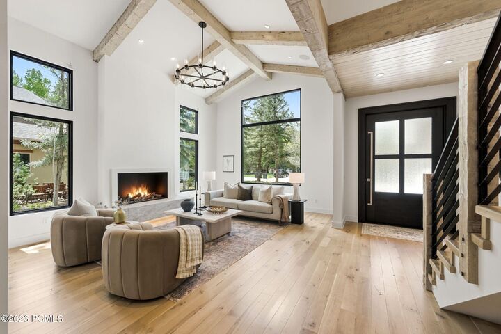 Property Photo:  5272 Heather Lane  UT 84098 