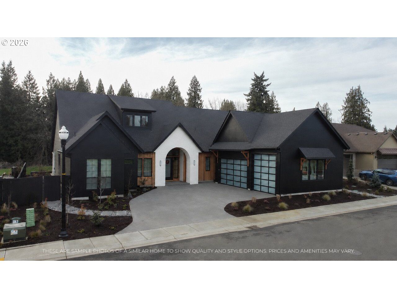 Property Photo: 1617 N 41st Ct WA 98642