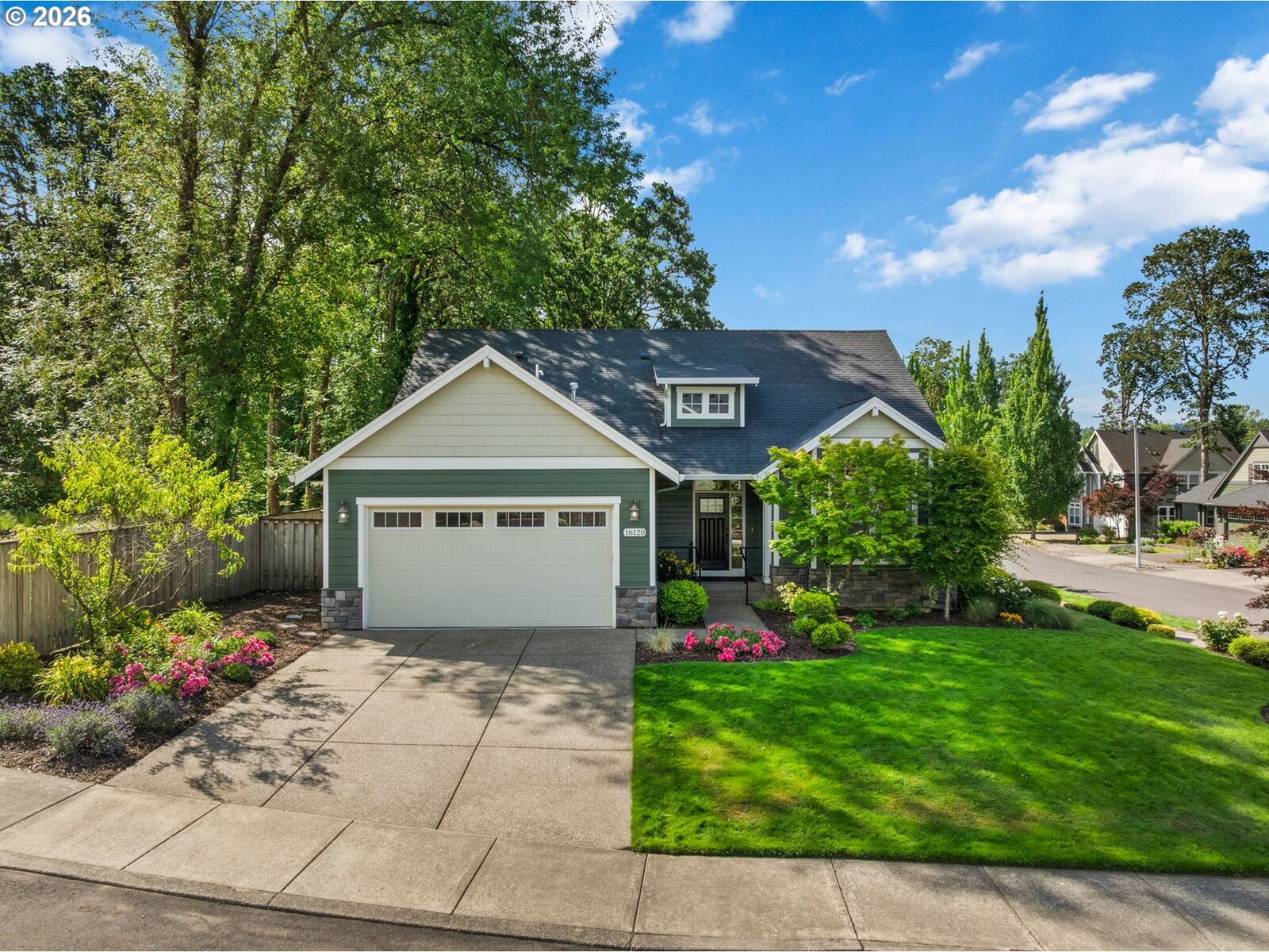 Property Photo: 16120 SE Pinot Rd OR 97267