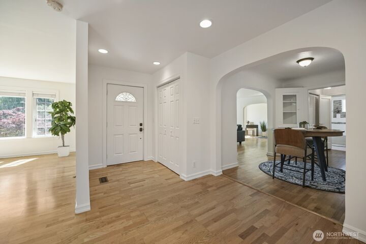 Property Photo:  2113  Snyder Avenue  WA 98312 
