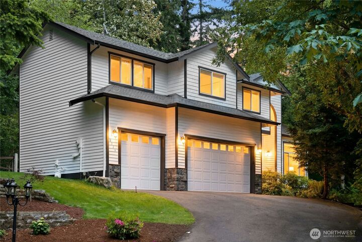Property Photo: 6326 247th Avenue NE WA 98053